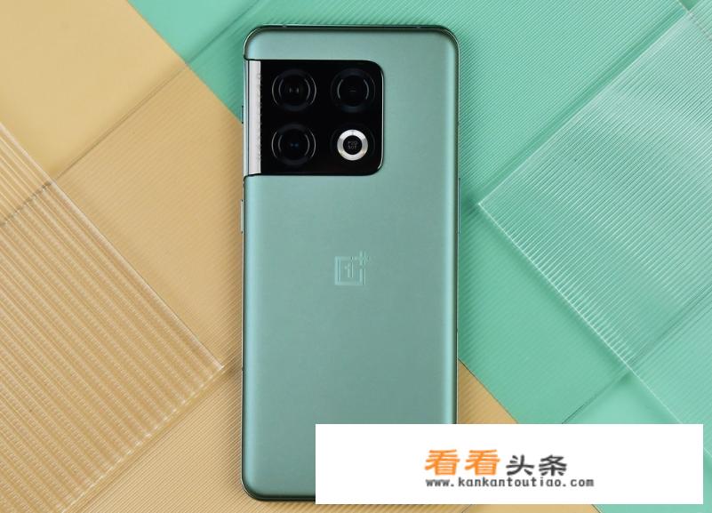 一加10和10pro参数？