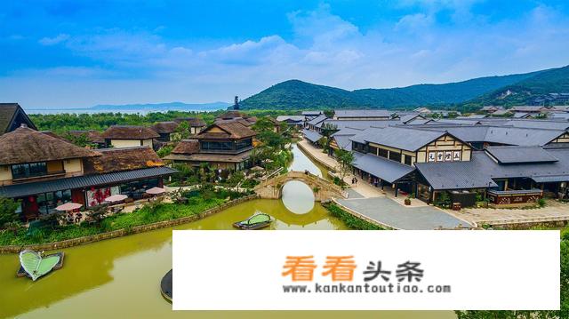 12月份适合游玩的海边城市？