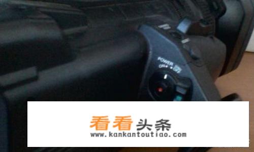 索尼摄像机如何使用高清线？