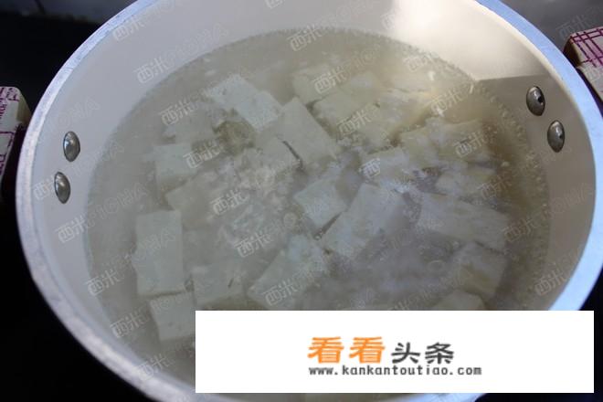 香椿拌豆腐做法？