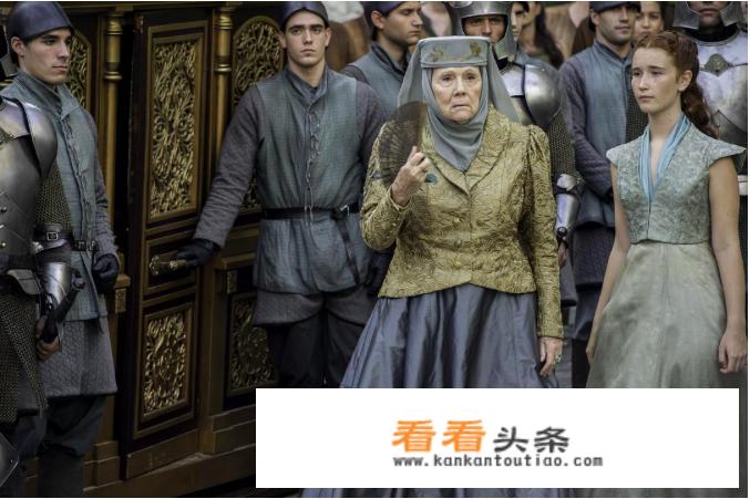 荆棘女王男主是谁？