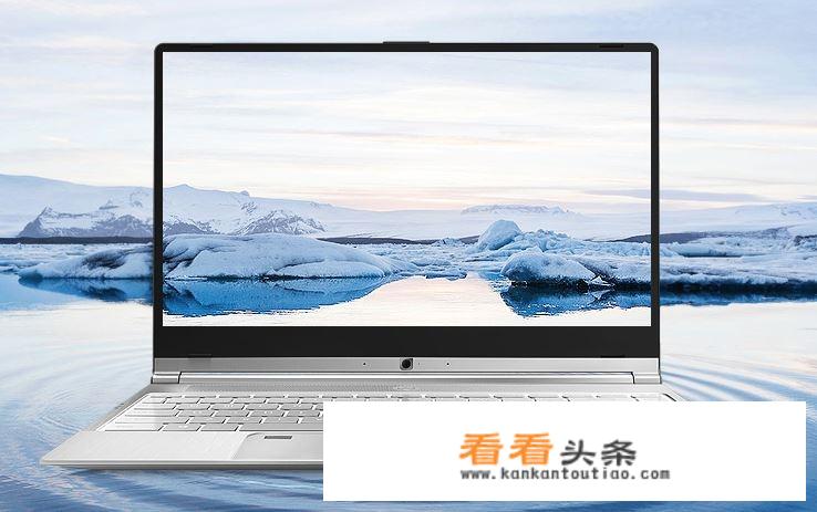 rtx3050笔记本玩儿csgo什么游戏都卡顿？