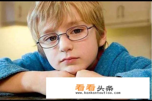 如何为孩子挑选合适的儿童眼镜？