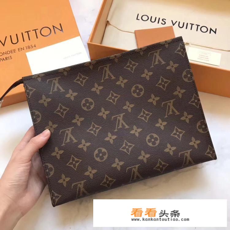 LV包包一般是什么皮做的呀？