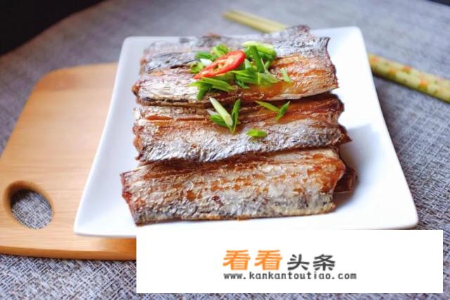 煎带鱼怎么做？