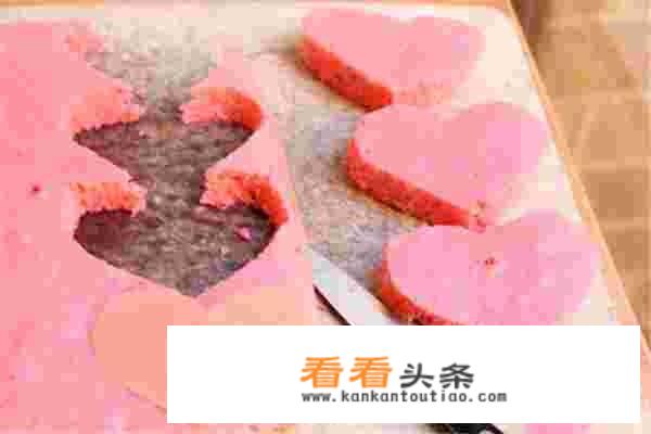 想开面包店，怎么样学做面包蛋糕？