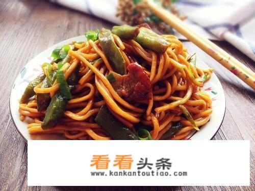 正宗豆角焖面的做法？
