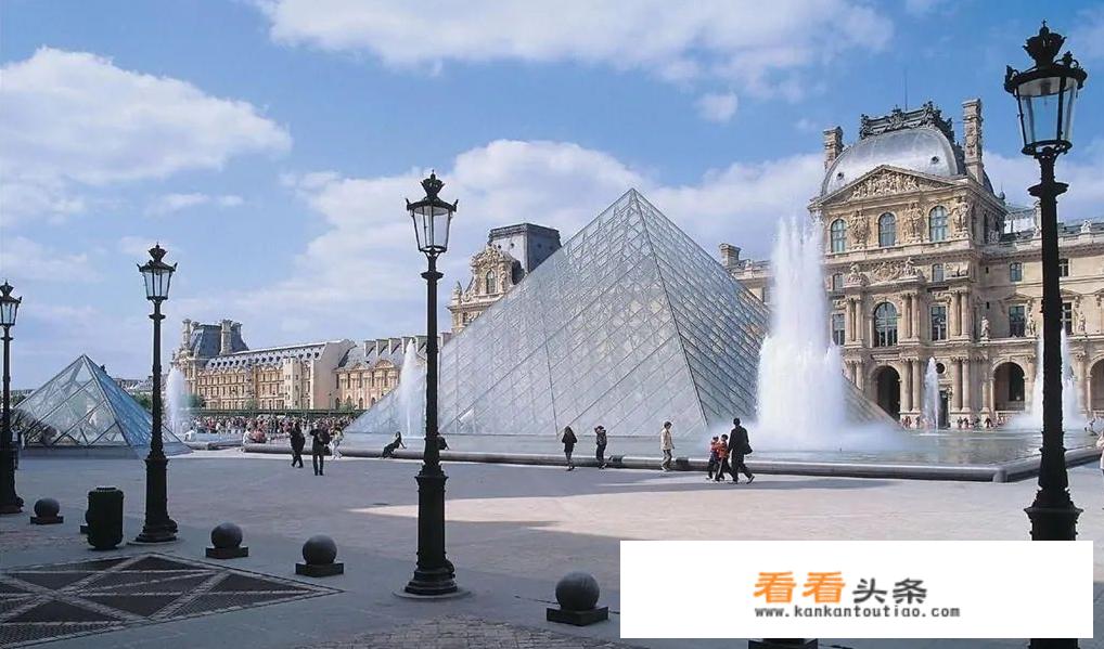 卢浮宫四色金字塔深度解析？