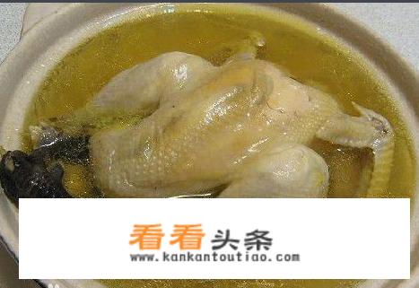 老乡鸡的鸡汤是怎么炖的？