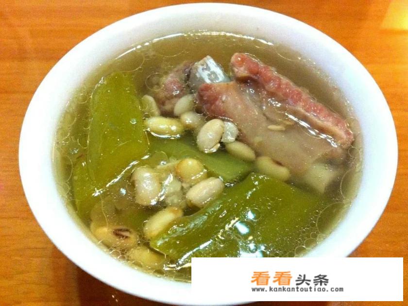 怎样做瘦肉苦瓜汤？