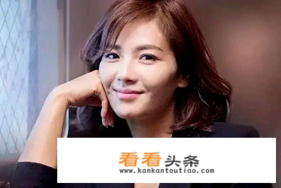 刘涛直播说破三千万，就穿比基尼直播，你怎么看？