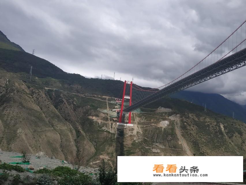 成都稻城亚丁自由行最佳游玩方法？