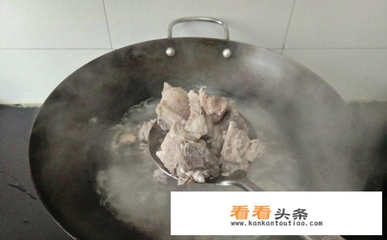 家常糖醋排骨步骤？