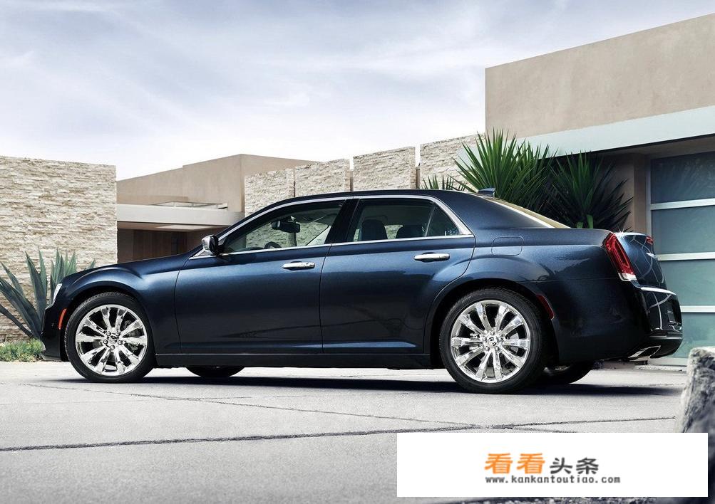 克莱斯勒300c怎么样？