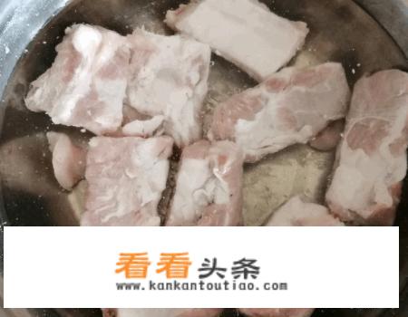 东北大乱炖的家常做法？