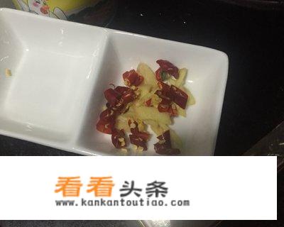 老东北美食炝藕片做法？老东北炝藕片做法详解？