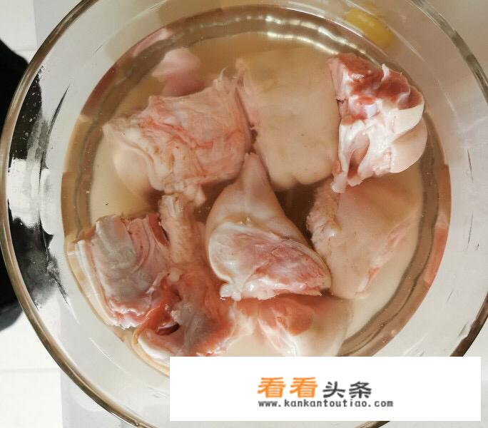 猪脚汤做法？