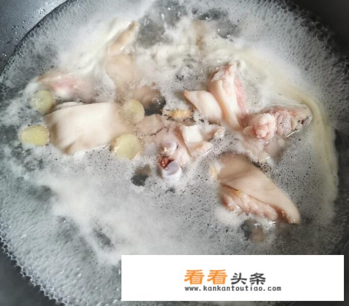 猪脚汤做法？