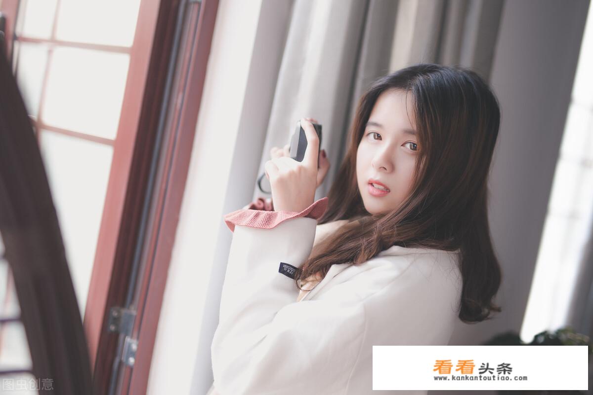 分享你珍藏多年的高清无码的养眼美女清纯美女校花美女图片？