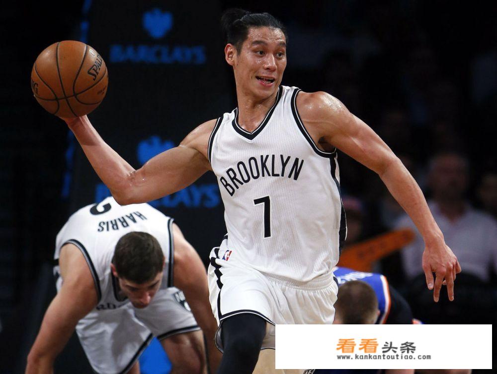 为什么八一年轻球员玩游戏被批，而大侄子郭艾伦拍摄搞笑视频却被球迷点赞？