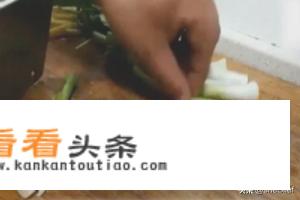 炒腊肉的做法，腊肉怎么炒好吃又简单？