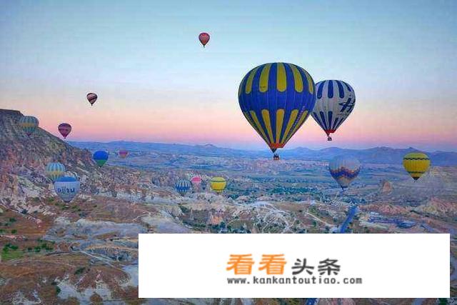 外国哪个国家适合旅游？