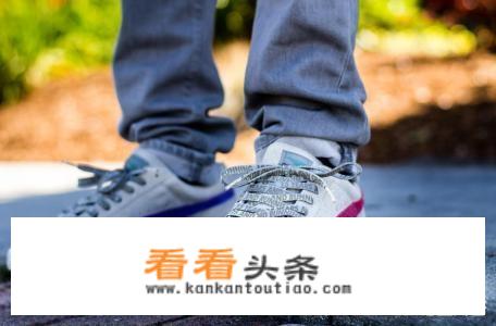 新买的运动鞋后跟磨脚怎么处理能够缓解？
