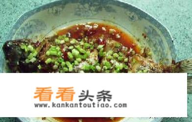 家常鲫鱼的做法？