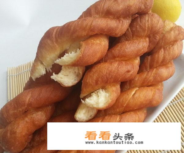 炸酥脆麻花家庭做法？