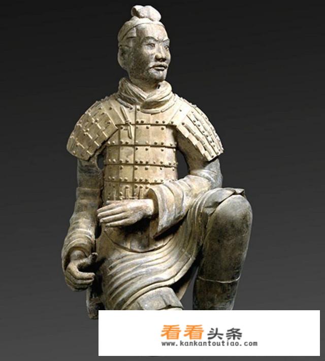 陕西地图像兵马俑是谁发现的？