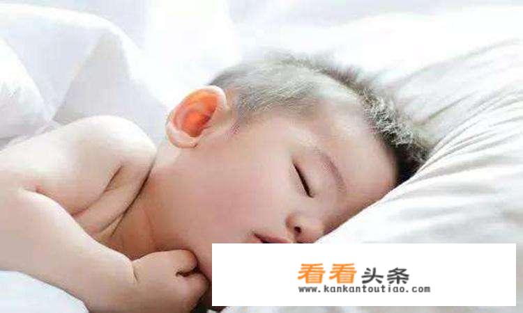 MIC男团的那首《要命的烦恼》，尧尧唱的那段英文RAP是什么意思？