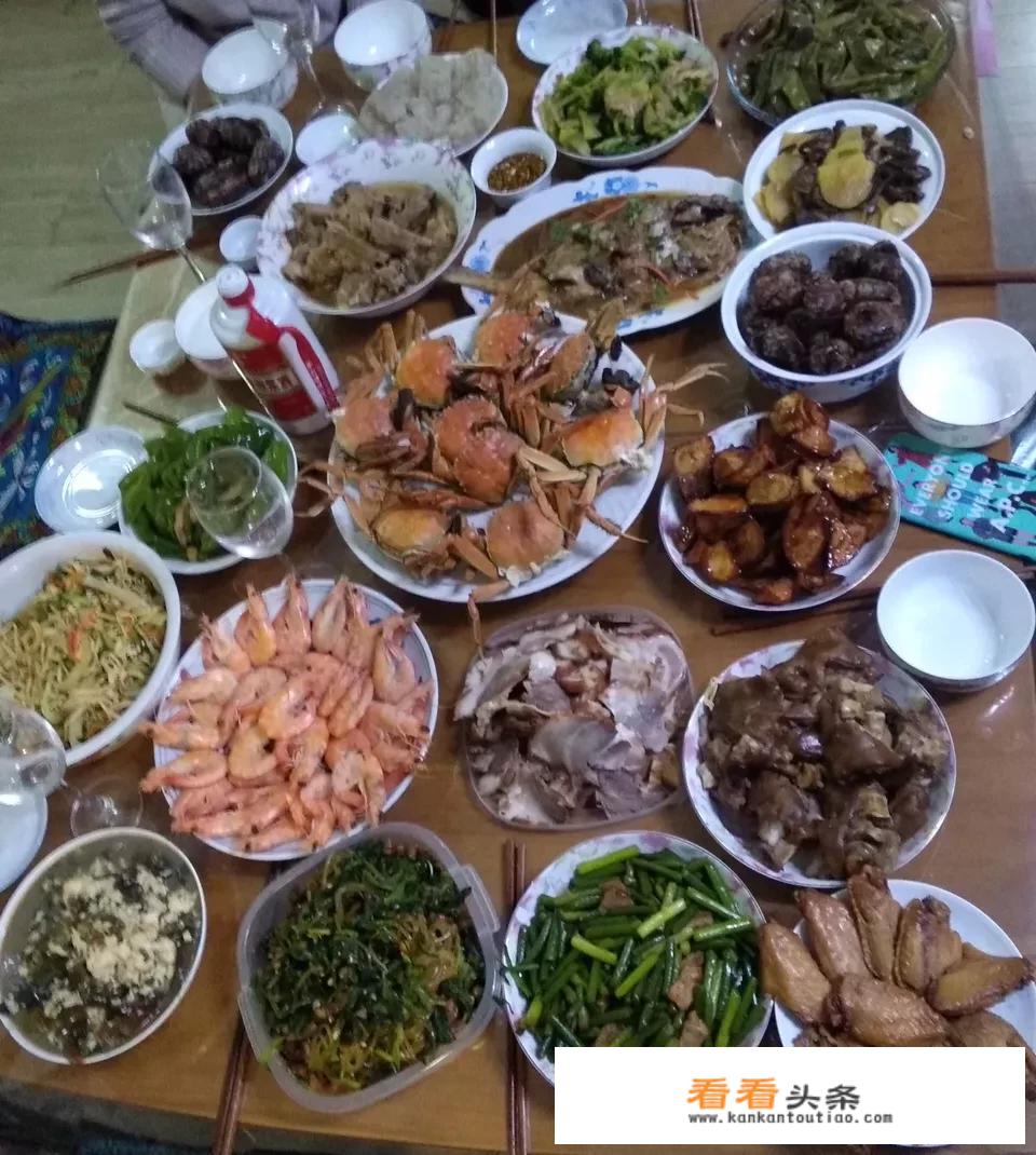 晒晒你家的年夜饭菜谱？有哪些是好吃又不腻的菜？