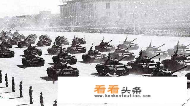 为什么苏联被称为钢铁洪流？