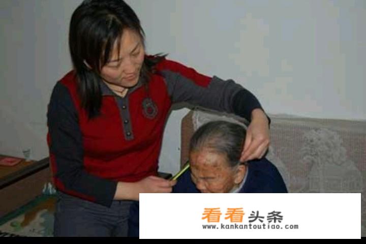 孝敬父母，为何许多人非与利益挂钩？