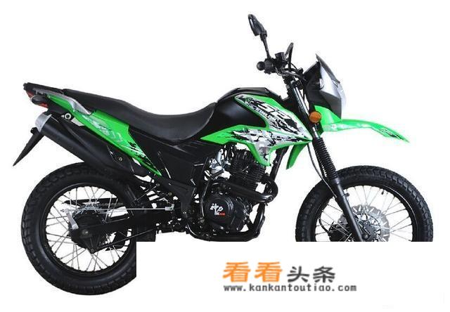 我想买一辆越野摩托车，什么牌子和型号的性价比高？