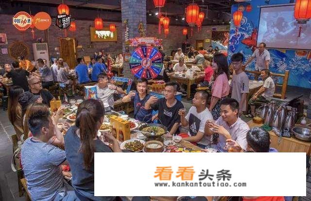 六杯酒  酒桌游戏？