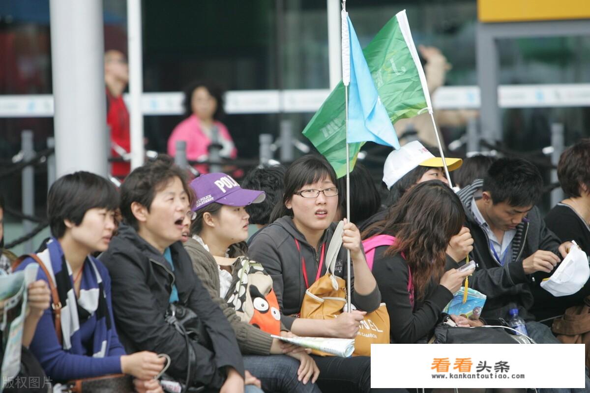 去九寨沟要跟团好呢还是自助游好？
