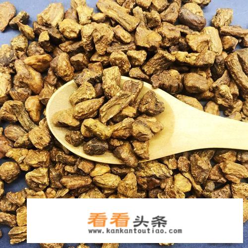 失眠的人，用5种食物煮水喝，能清肝火助睡眠，是指哪5种食物？