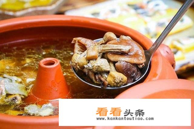 汽锅鸡蒸多长时间？