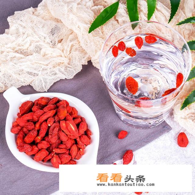 枸杞的正确泡法？