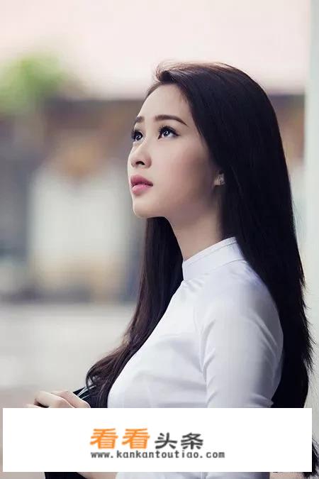 越南女兵为什么那么漂亮？