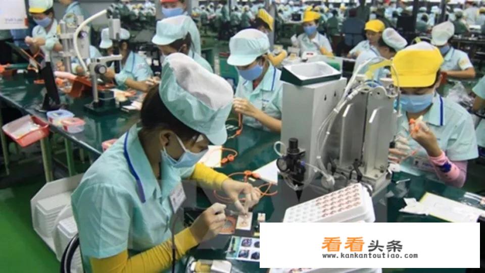 越南女兵为什么那么漂亮？