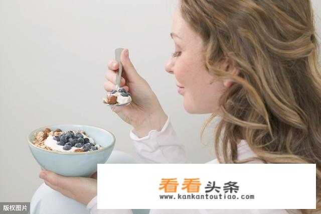 吃什么食物治疗失眠？