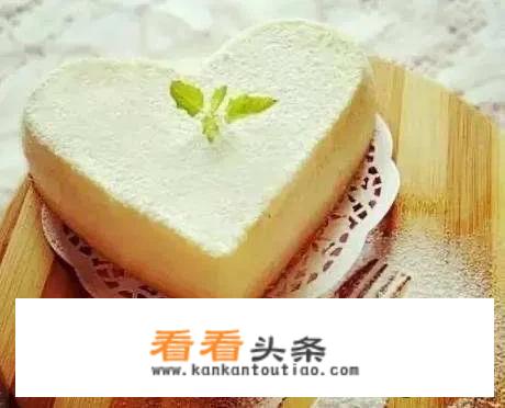 塔塔粉在做蛋糕起什么作用？