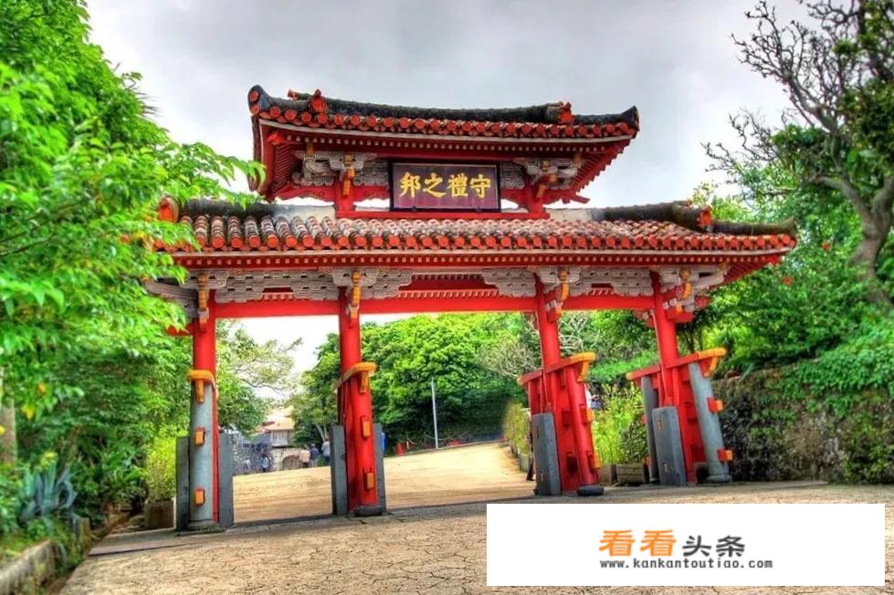 冲绳诸岛著名景点？