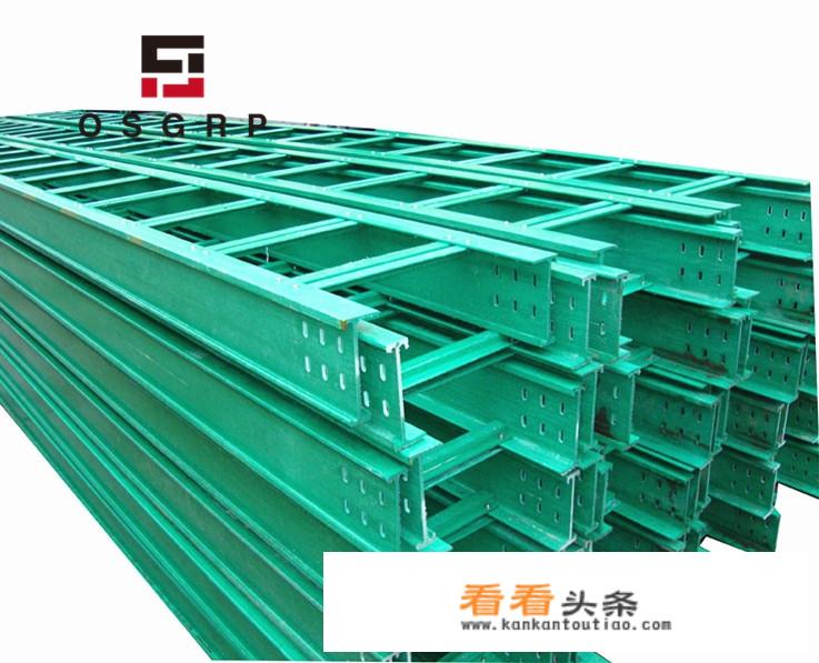 电缆桥架安装在什么位置？