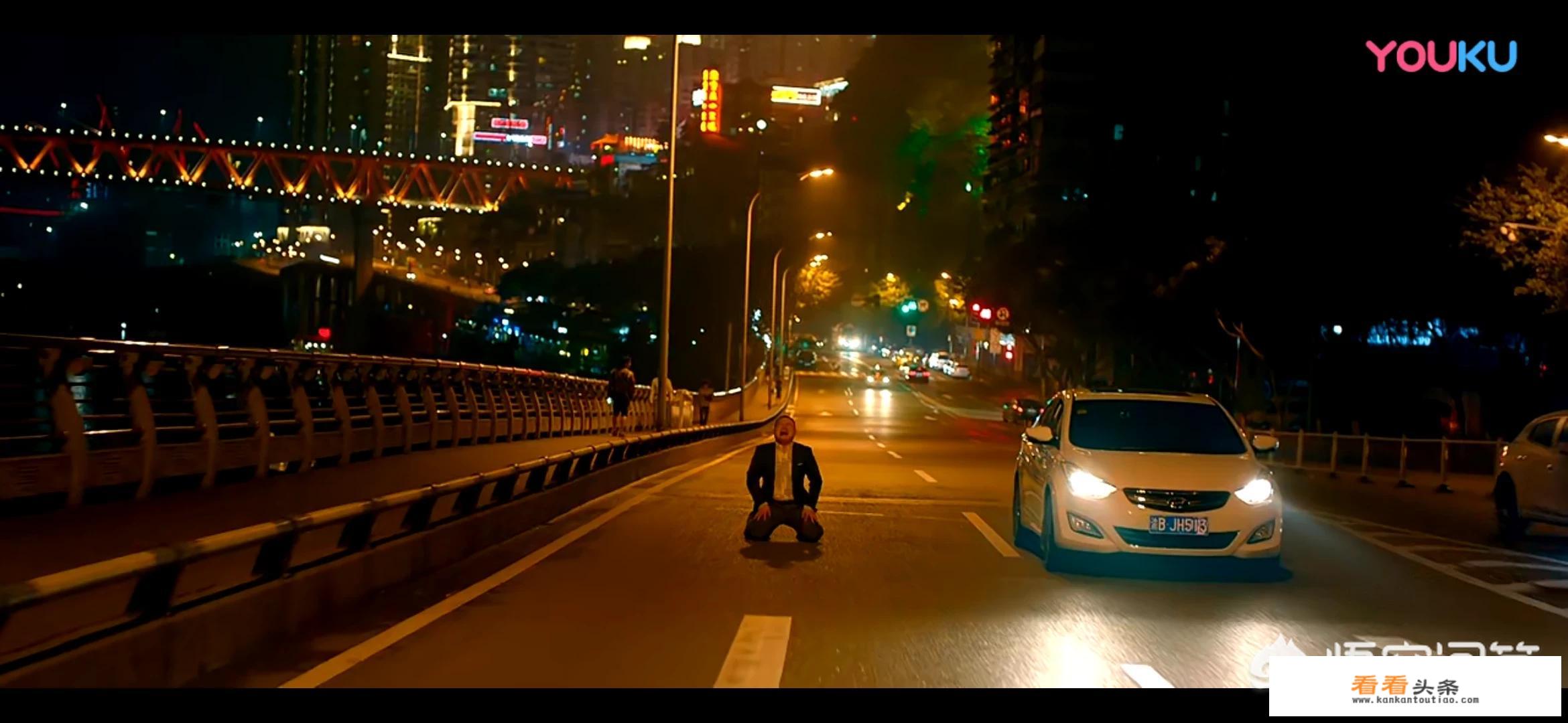 一个人发朋友圈说，“从你的全世界路过”是什么意思？
