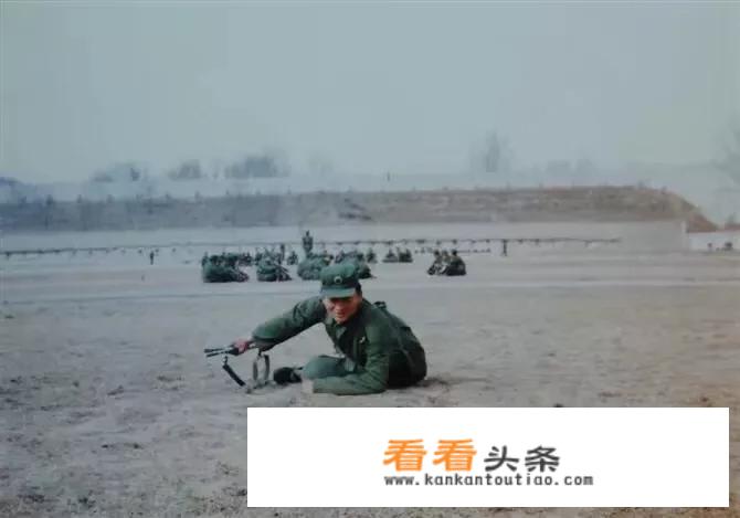 孕早期吃香蕉胃不舒服是怎么回事呢？是不是不可以吃香蕉？