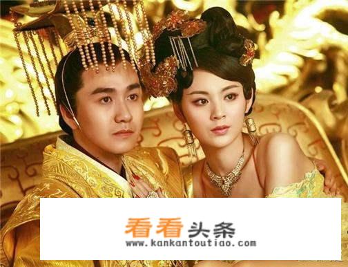 膝盖之上小说多少章？
