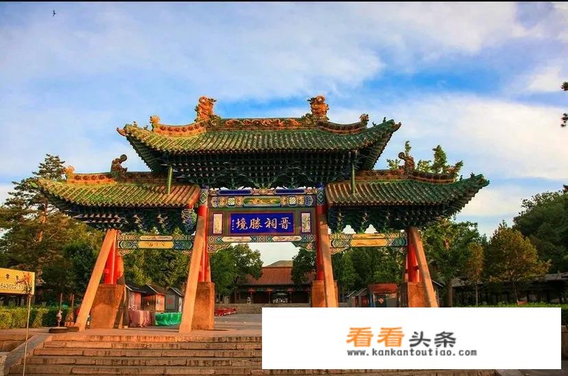 北京自驾至成都往返十日，沿途有什么好玩的推荐？
